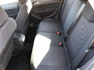Peugeot 308 1.5 HDI AUTOMATIQ picture 6