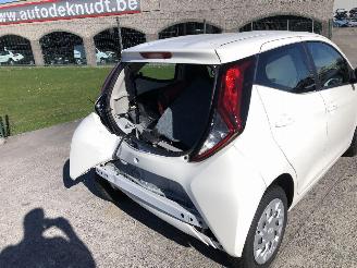 Toyota Aygo 1.0 picture 9