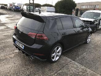 škoda osobní automobily Volkswagen Golf 2.0 TSI 2017/11