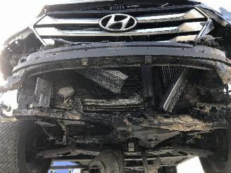 Hyundai Santa Fe 2.0 CRDI  4WD picture 2