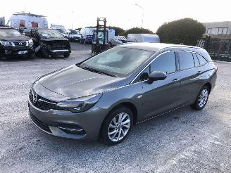 Opel Astra BREAK 1.5 CDTI picture 3