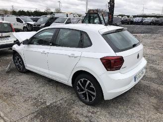 skadebil auto Volkswagen Polo 1.0 2020/10