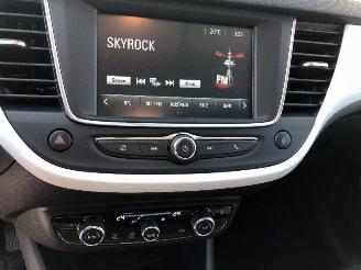 Opel Crossland 1.2 picture 11