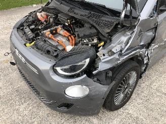 Fiat 500 500e BEV picture 9