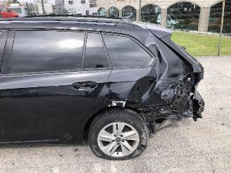 Volkswagen Golf KOMBI  1.0 picture 11