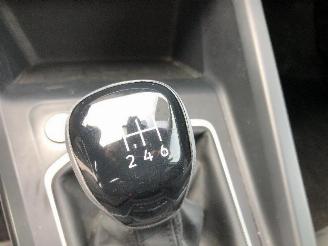 Volkswagen Golf KOMBI  1.0 picture 21