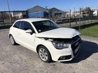 Audi A1 1.6  TDI  90CV picture 7