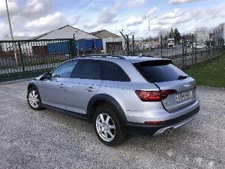 skadebil auto Audi A4 ALLROAD 2.0 TDI 2017/6