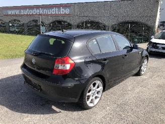 krockskadad bil auto BMW 1-serie 116 i 2006/8