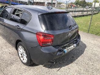 BMW 1-serie 118 d picture 10