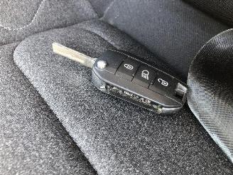 Citroën C3 1.2 picture 16