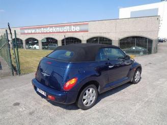 uszkodzony samochody osobowe Chrysler Pt-cruiser 2.4 CABRIO 2005/10