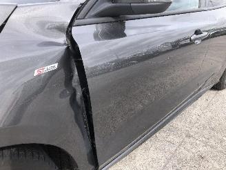 Ford Focus BREAK 1.5 TDCI ST LINE picture 10