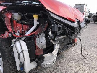 Renault Clio 4   1.1 picture 12