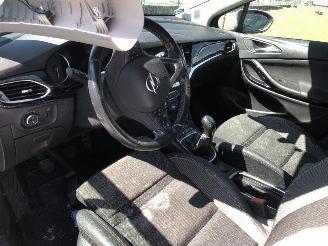 Opel Astra BREAK 1.5 CDTI picture 5