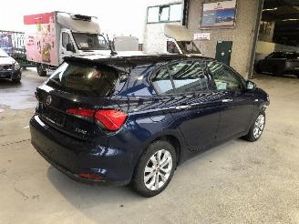 uszkodzony samochody osobowe Fiat Tipo 1.3 MULTIJET 2017/1