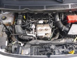 Ford Tourneo Courier 1.0 TURBO picture 15