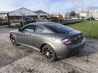 Vrakbiler auto Hyundai Coupé 2.0 i 2007/10
