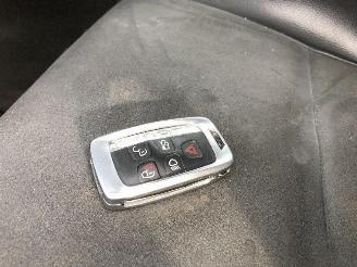 Jaguar XF 2.2 D picture 14