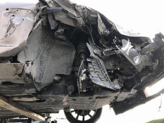 Jaguar XF 2.2 D picture 20