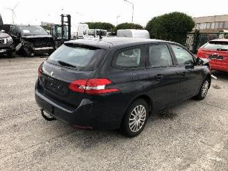 Vaurioauto  passenger cars Peugeot 308 SW 1.2 TUBO 