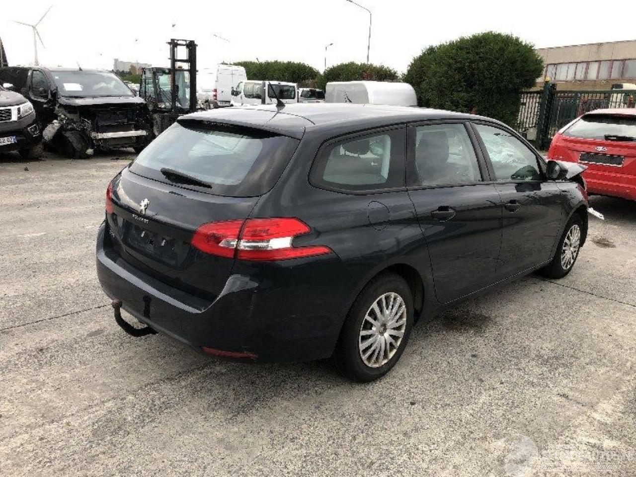 Peugeot 308 SW 1.2 TUBO