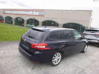 Peugeot 308 1.2   SW picture 3