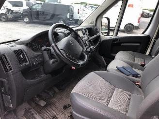 Peugeot Boxer 2.2 HDI picture 5