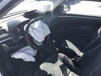 Suzuki Swift 1.2 picture 9
