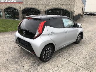uszkodzony samochody osobowe Toyota Aygo 1.0 2018/11