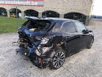 Toyota Corolla 2.0 HYBRIDE picture 2