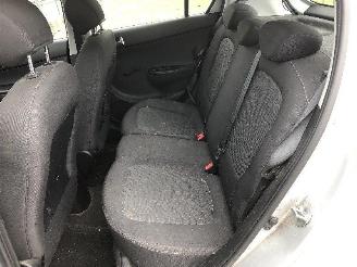 Hyundai I-20 1.2 picture 15