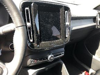 Volvo XC40 1.5  T2 AUTOMATIQUE 8V picture 25