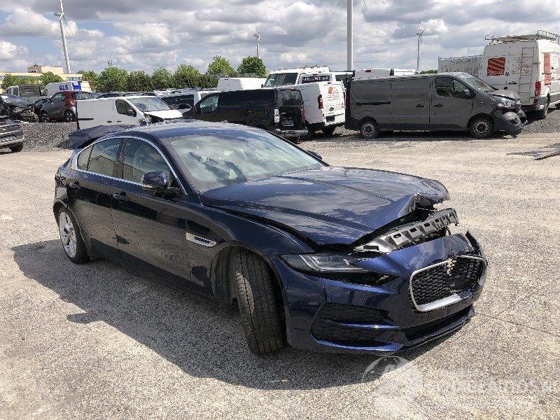 Jaguar XE 2.0 D + HYBRIDE
