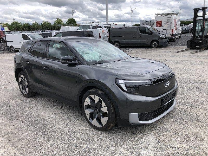 Ford Explorer Explorer EV 