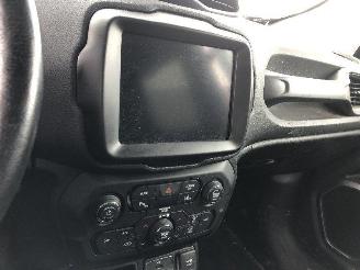 Jeep Renegade 1.5 picture 29