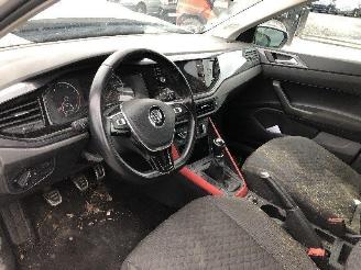Volkswagen Polo 1.0 picture 18