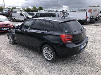 BMW 1-serie 116i picture 2