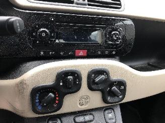 Fiat Panda 0.9 TURBO AUTOMATIQUE picture 19