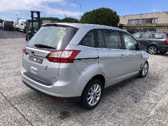 uszkodzony samochody osobowe Ford C-Max 1.0 TURBO  GRAND C MAX 2016/4