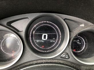 Citroën C4 1.2 picture 11