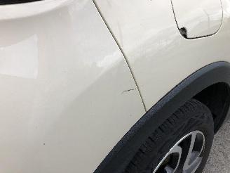 Renault Captur 1.2 picture 13