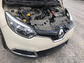 Renault Captur 1.2 picture 16