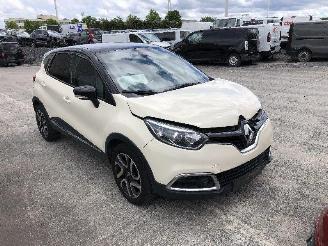 krockskadad bil auto Renault Captur 1.2 2017/5