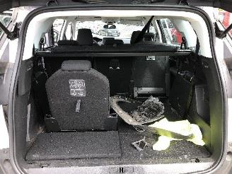 Peugeot 5008 1.2 T   7 PLACES picture 11