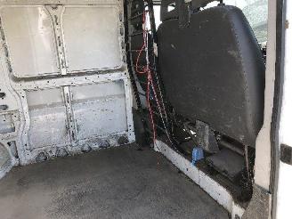 Peugeot Boxer 2.2 HDI picture 20