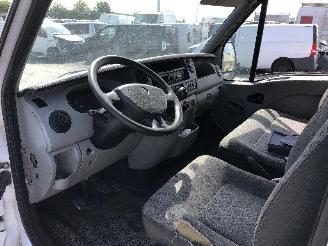 Renault Master 2.5 DTI picture 5