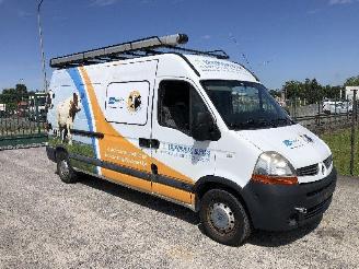 Renault Master 2.5 DTI picture 2