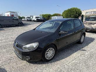 Volkswagen Golf 1.6 TDI picture 3