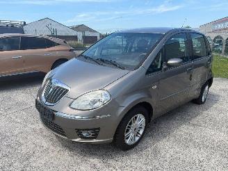 skadebil auto Lancia Musa 1.4  ORO 2008/9
